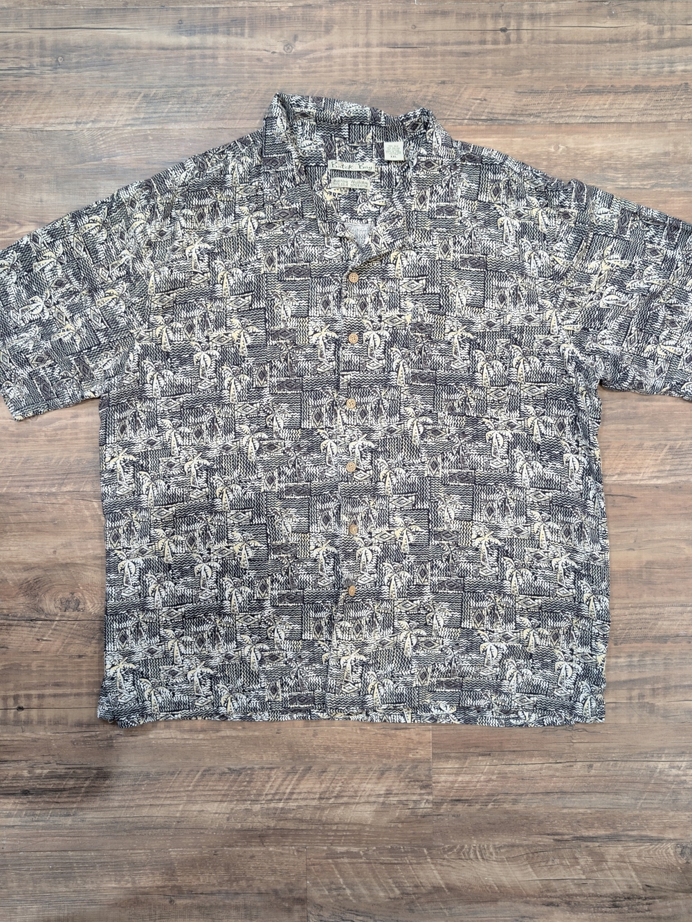 Batik Bay Tropical Print Button-up Shirt